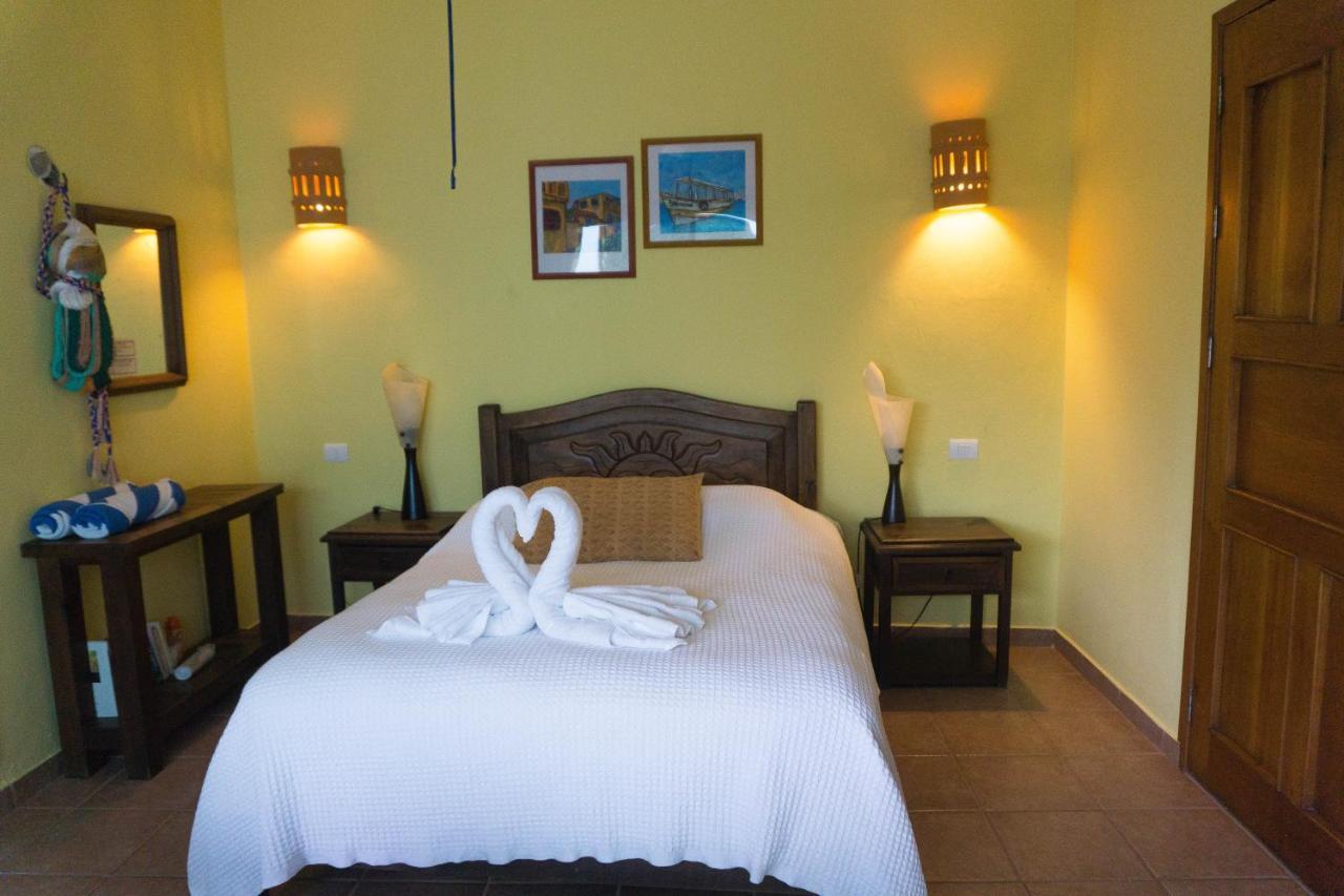 Sea Hawk Suites Isla Mujeres Exterior foto